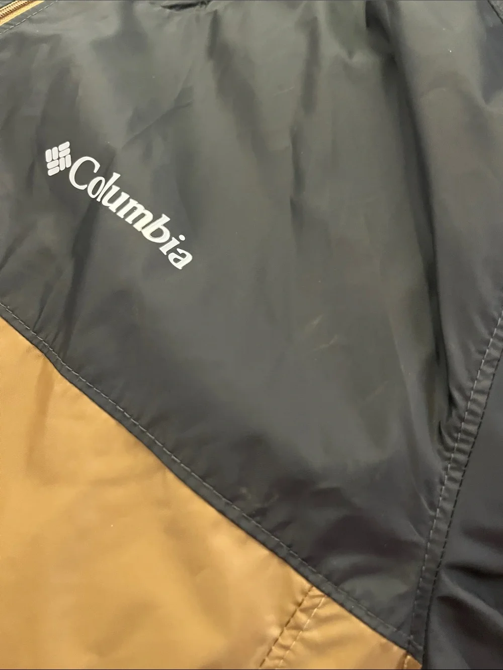 Columbia Men’s Big Delta Jacket in Shark/Delta XL